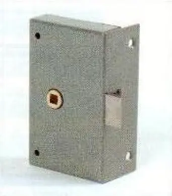 Serrure bec de cane L70/H80 Axe 44mm