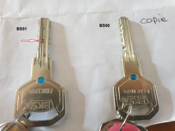 cle securité BKS t-secur RK4579-N°commence par FXAE..