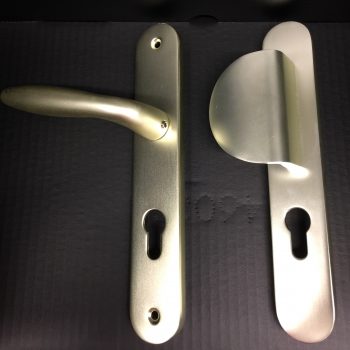 ENS PALIERE PE 230x40 EA195 CHAMP