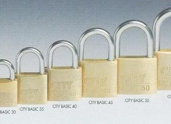 CADENAS SUR LAITON/ACIER 45mm - 2 CLES